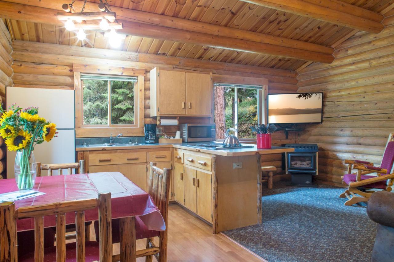 North Forty Resort Columbia Falls Εξωτερικό φωτογραφία